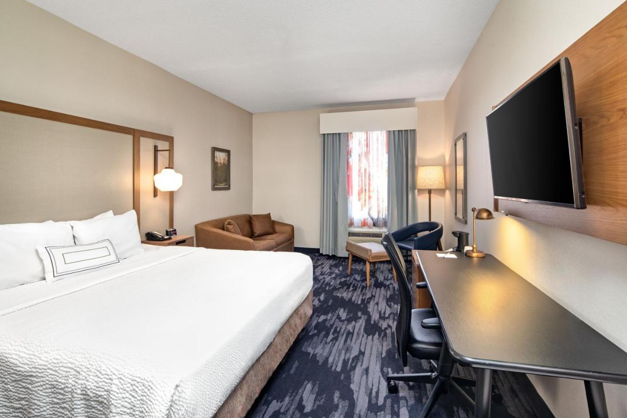 Fairfield Inn By Marriott Toronto Όκβιλ Εξωτερικό φωτογραφία