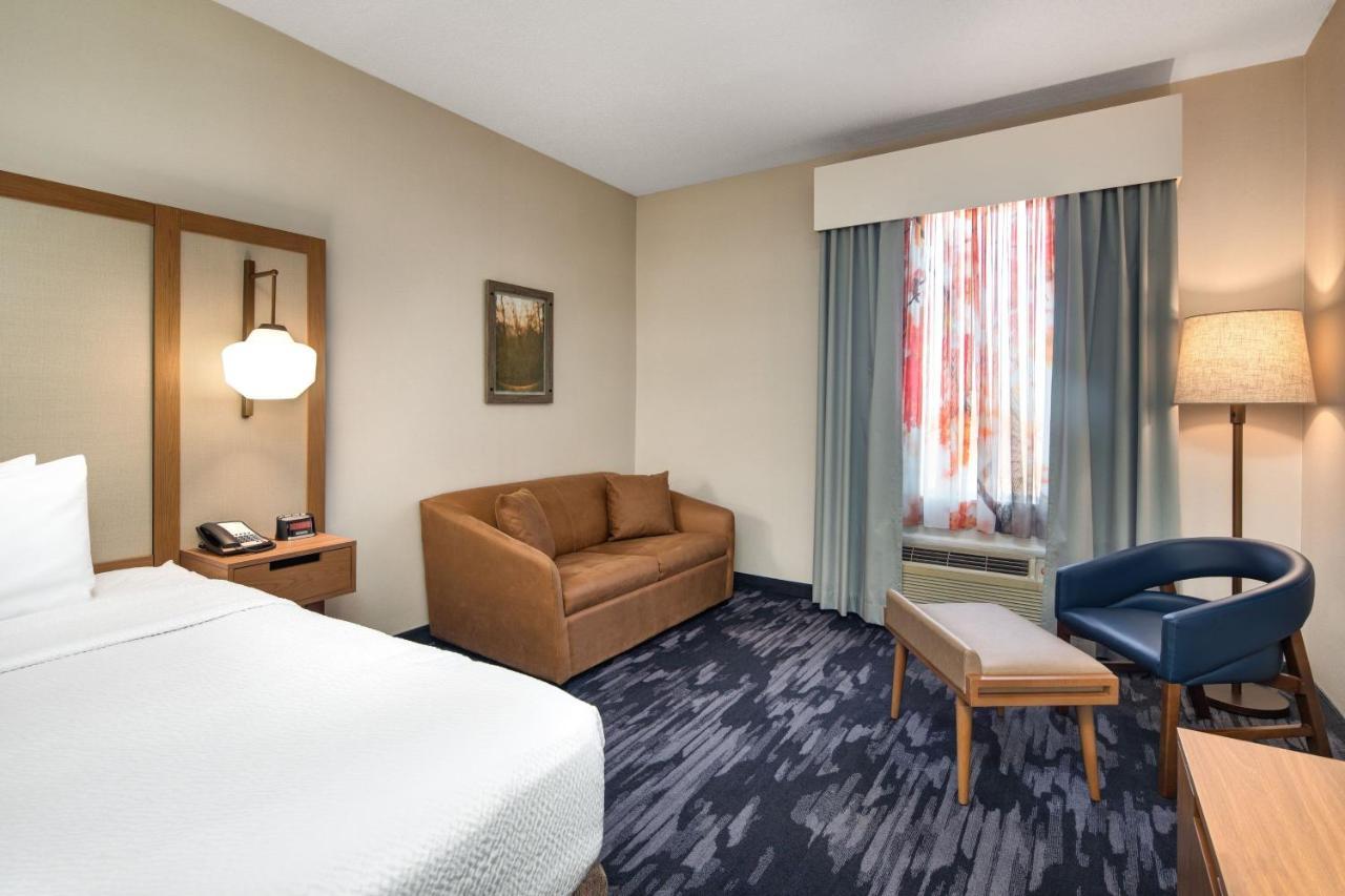 Fairfield Inn By Marriott Toronto Όκβιλ Εξωτερικό φωτογραφία