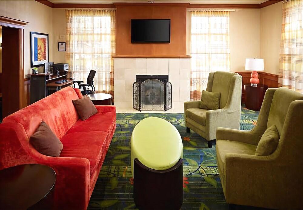 Fairfield Inn By Marriott Toronto Όκβιλ Εξωτερικό φωτογραφία